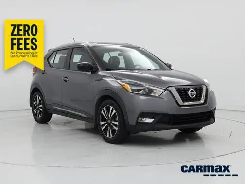 2019 Nissan Kicks SR FWD photo
