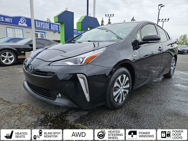 2019 Toyota Prius XLE AWD photo
