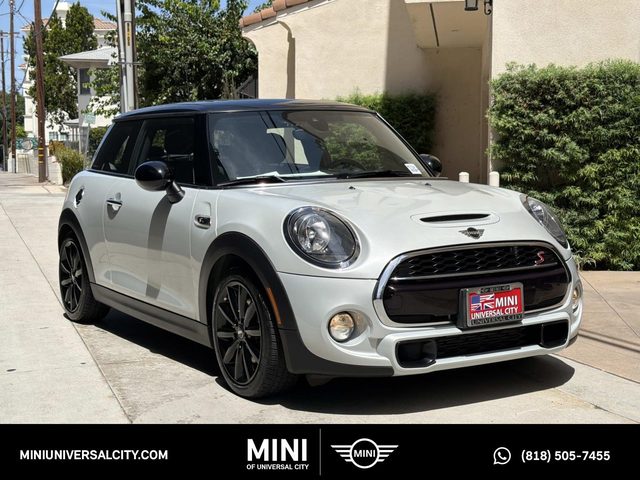 2019 MINI Hardtop 2 Door Cooper S FWD photo