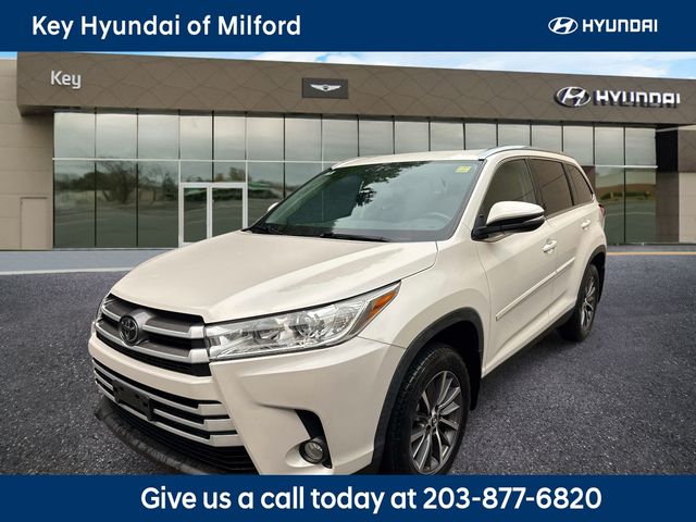 2019 Toyota Highlander XLE AWD photo