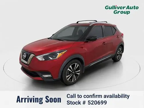 2019 Nissan Kicks SR FWD photo