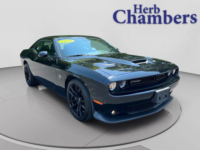 2019 Dodge Challenger R/T Scat Pack RWD photo
