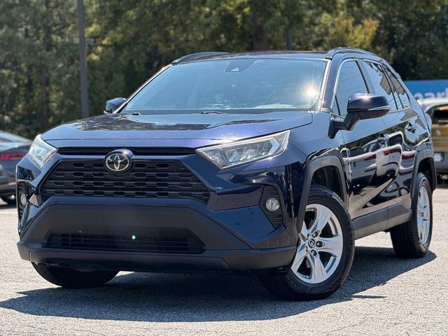 2019 Toyota RAV4 XLE FWD photo
