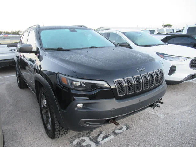 2019 Jeep Cherokee Trailhawk 4WD photo