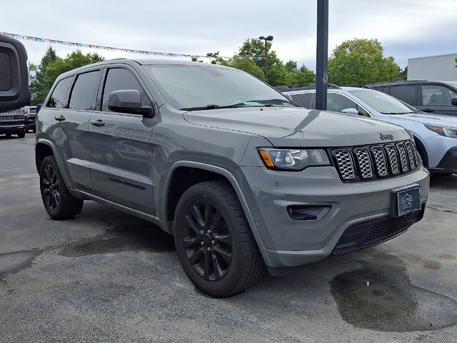 2019 Jeep Grand Cherokee Altitude 4WD photo