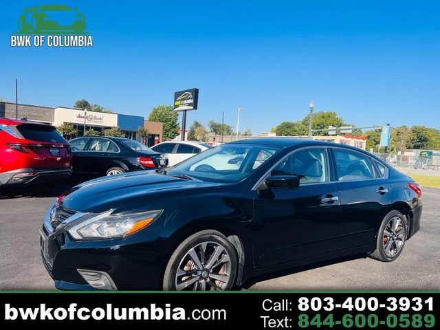 2017 Nissan Altima 2.5 SR FWD photo