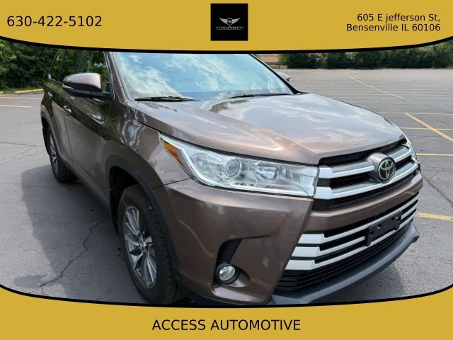2019 Toyota Highlander XLE AWD photo