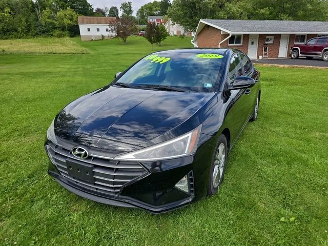 2019 Hyundai Elantra SEL FWD photo