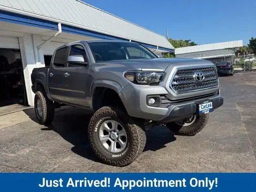 2019 Toyota Tacoma SR RWD photo