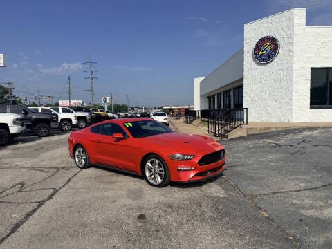 2019 Ford Mustang EcoBoost Premium RWD photo