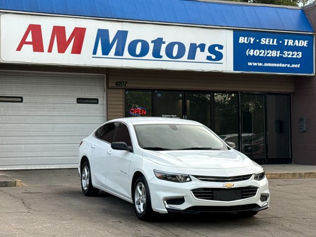 2018 Chevrolet Malibu LS FWD photo