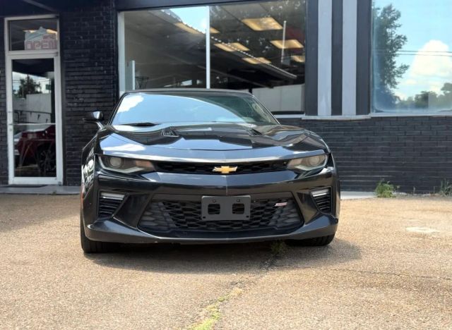 2018 Chevrolet Camaro 1SS RWD photo