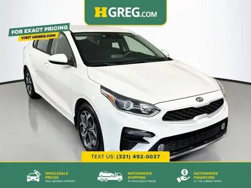 2019 Kia Forte LXS FWD photo