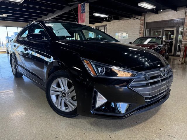 2019 Hyundai Elantra SEL FWD photo