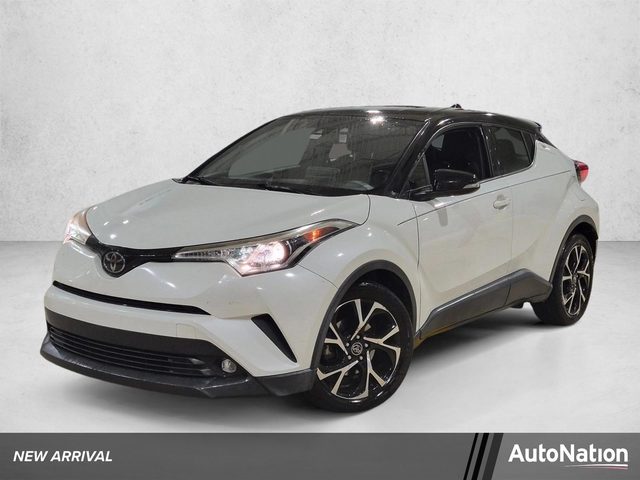 2019 Toyota C-HR Limited FWD photo