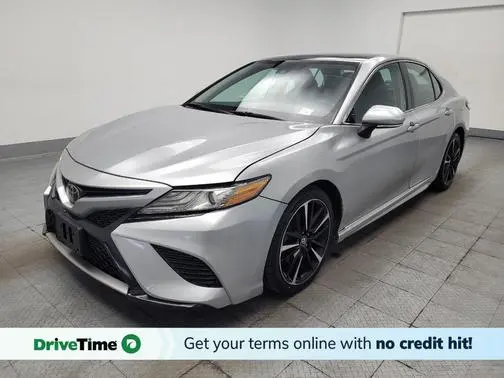 2019 Toyota Camry XSE FWD photo