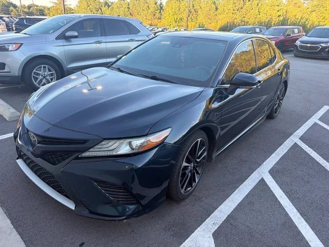 2019 Toyota Camry XSE FWD photo