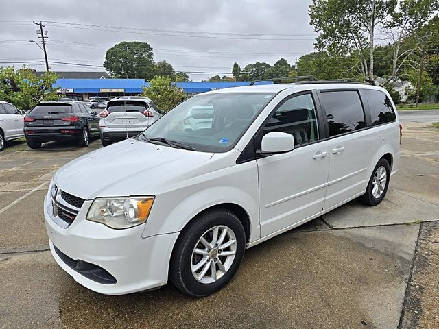 2016 Dodge Grand Caravan SXT FWD photo