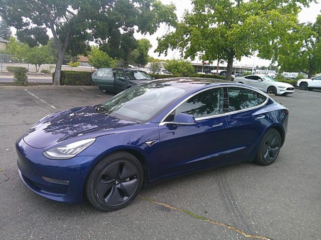 2018 Tesla Model 3 Long Range Battery RWD photo