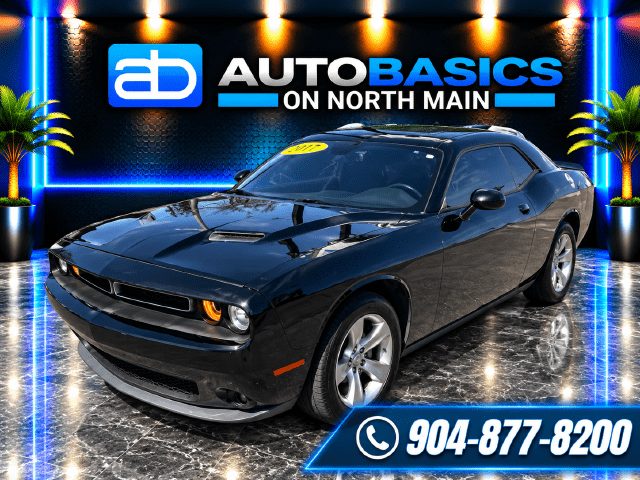 2019 Dodge Challenger SXT RWD photo