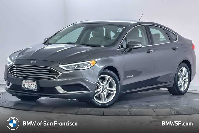 2018 Ford Fusion SE FWD photo