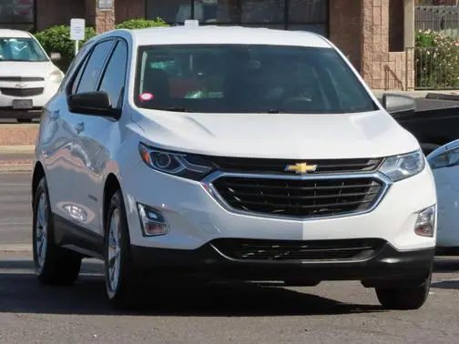 2019 Chevrolet Equinox LS FWD photo