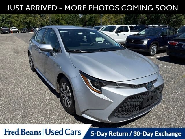 2020 Toyota Corolla Hybrid LE FWD photo