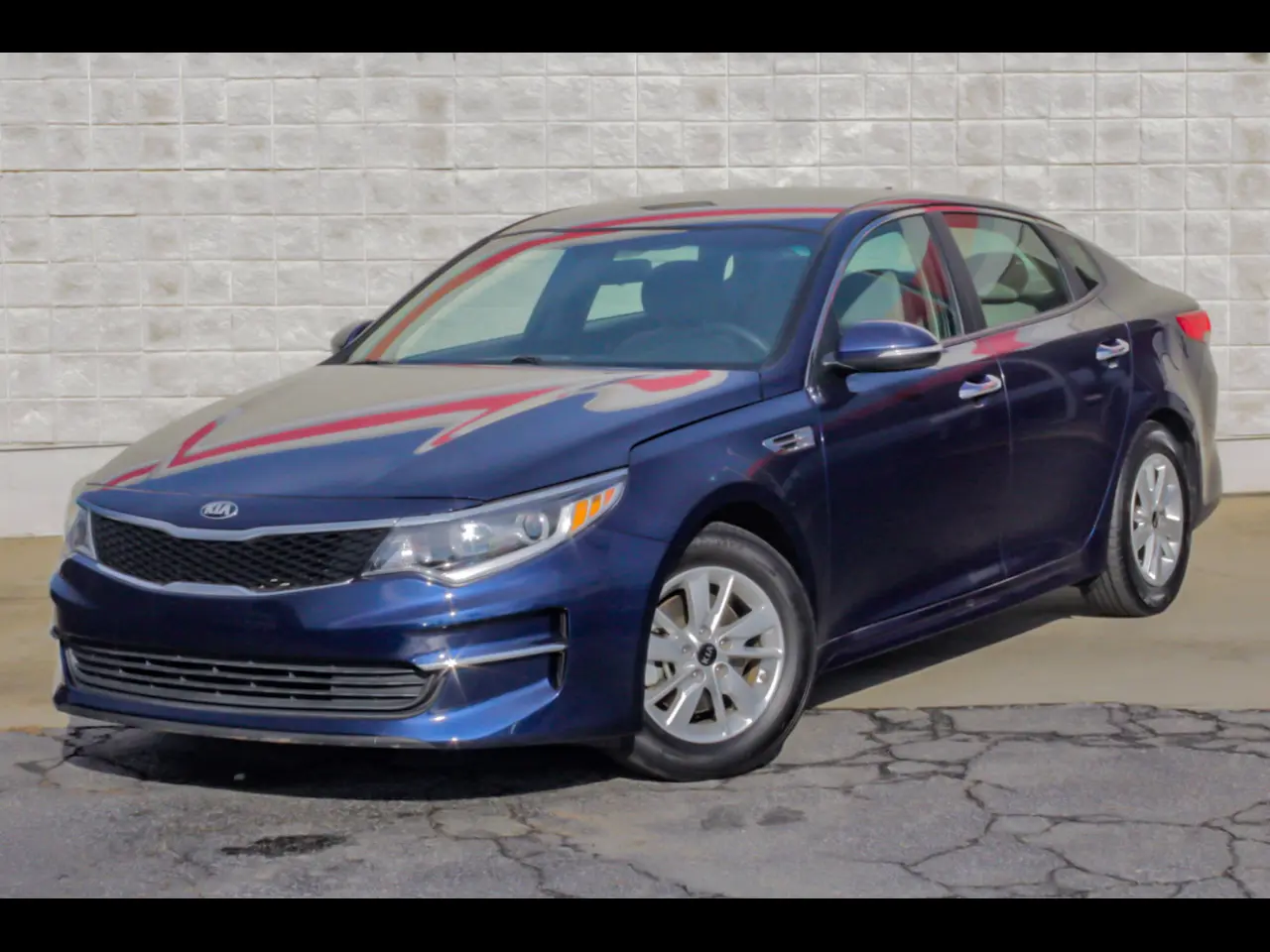 2018 Kia Optima LX FWD photo
