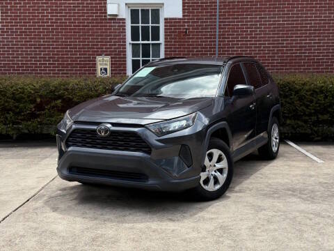 2019 Toyota RAV4 LE FWD photo