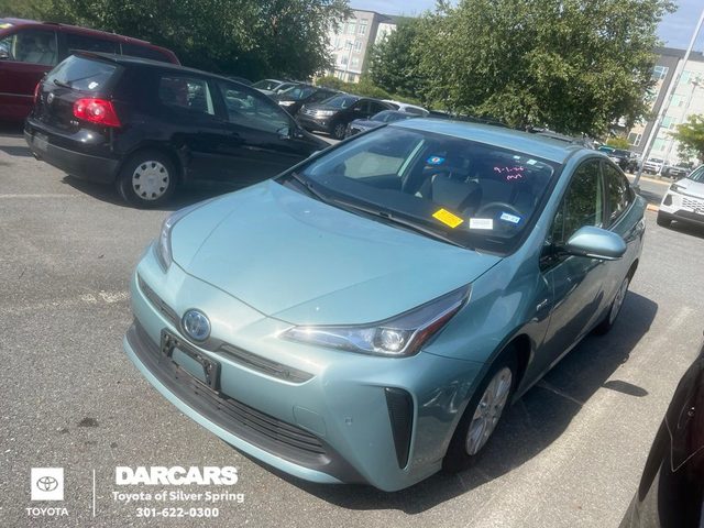 2019 Toyota Prius LE FWD photo