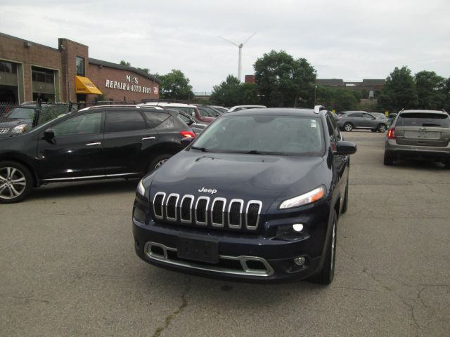 2015 Jeep Cherokee Latitude 4WD photo