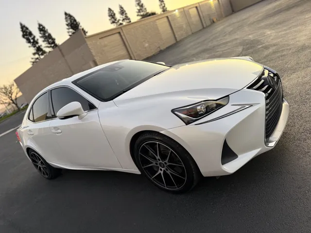 2019 Lexus IS IS 300 RWD photo