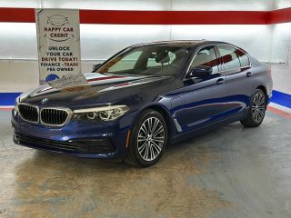 2019 BMW 5 Series 530e iPerformance RWD photo