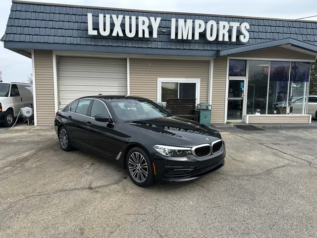 2019 BMW 5 Series 530e iPerformance RWD photo