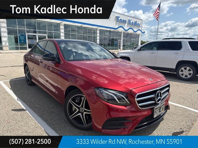 2019 Mercedes-Benz E-Class E 300 AWD photo