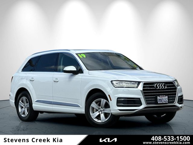 2019 Audi Q7 Premium Plus AWD photo