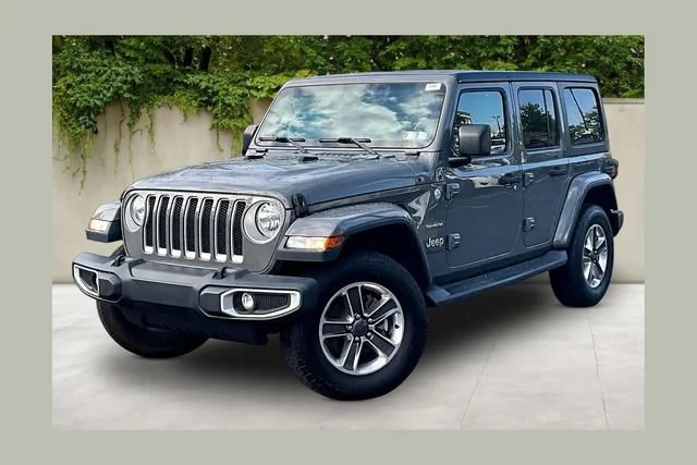 2019 Jeep Wrangler Unlimited Sahara 4WD photo
