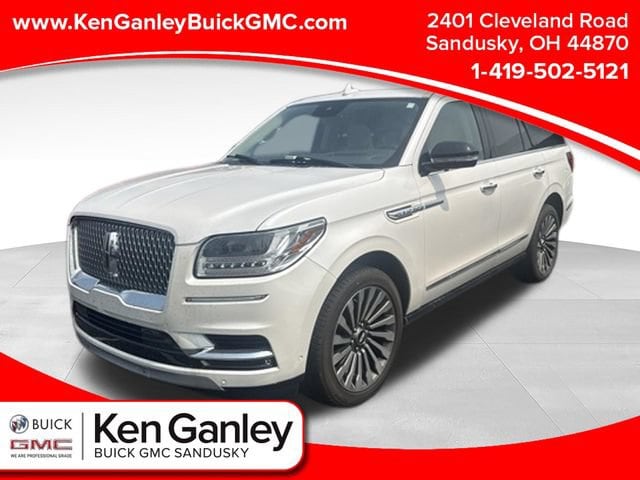 2019 Lincoln Navigator Reserve 4WD photo