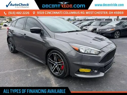 2015 Ford Focus ST FWD photo