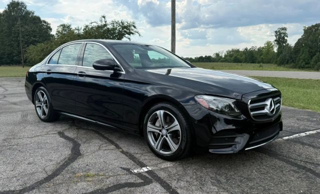 2017 Mercedes-Benz E-Class E 300 Sport AWD photo