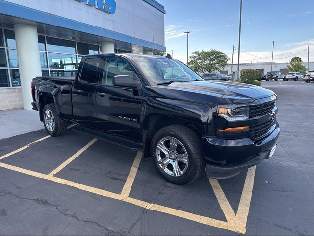 2019 Chevrolet Silverado 1500 Custom 4WD photo