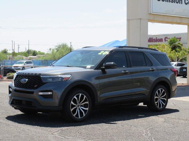 2020 Ford Explorer ST 4WD photo