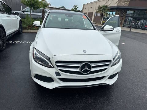 2016 Mercedes-Benz C-Class C 300 RWD photo