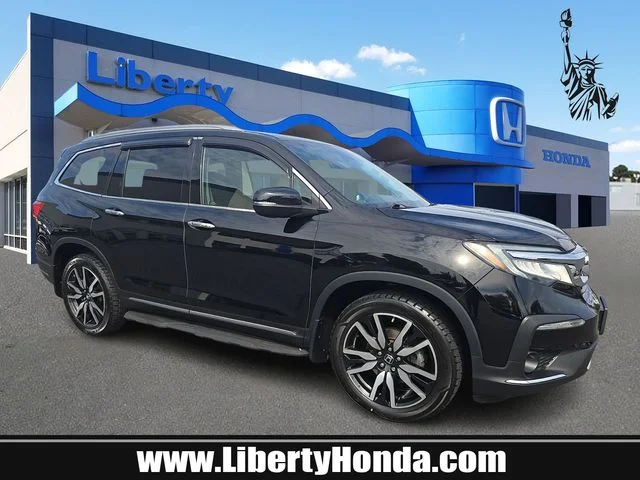 2019 Honda Pilot Touring 7-Passenger AWD photo