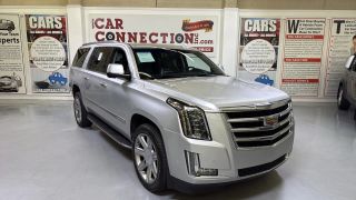 2019 Cadillac Escalade ESV Luxury RWD photo
