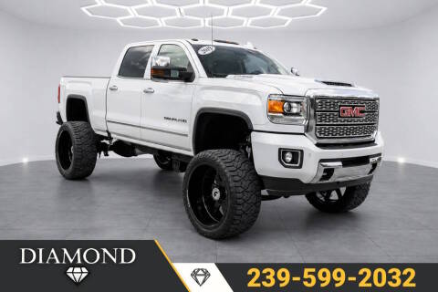 2019 GMC Sierra 2500HD Denali 4WD photo