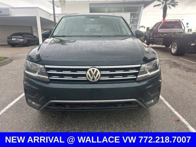2019 Volkswagen Tiguan SEL FWD photo