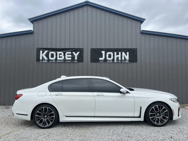 2020 BMW 7 Series 740i RWD photo
