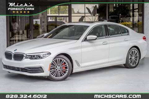 2019 BMW 5 Series 530i RWD photo