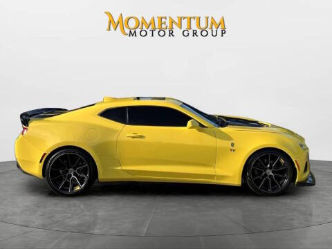 2018 Chevrolet Camaro 1LT RWD photo